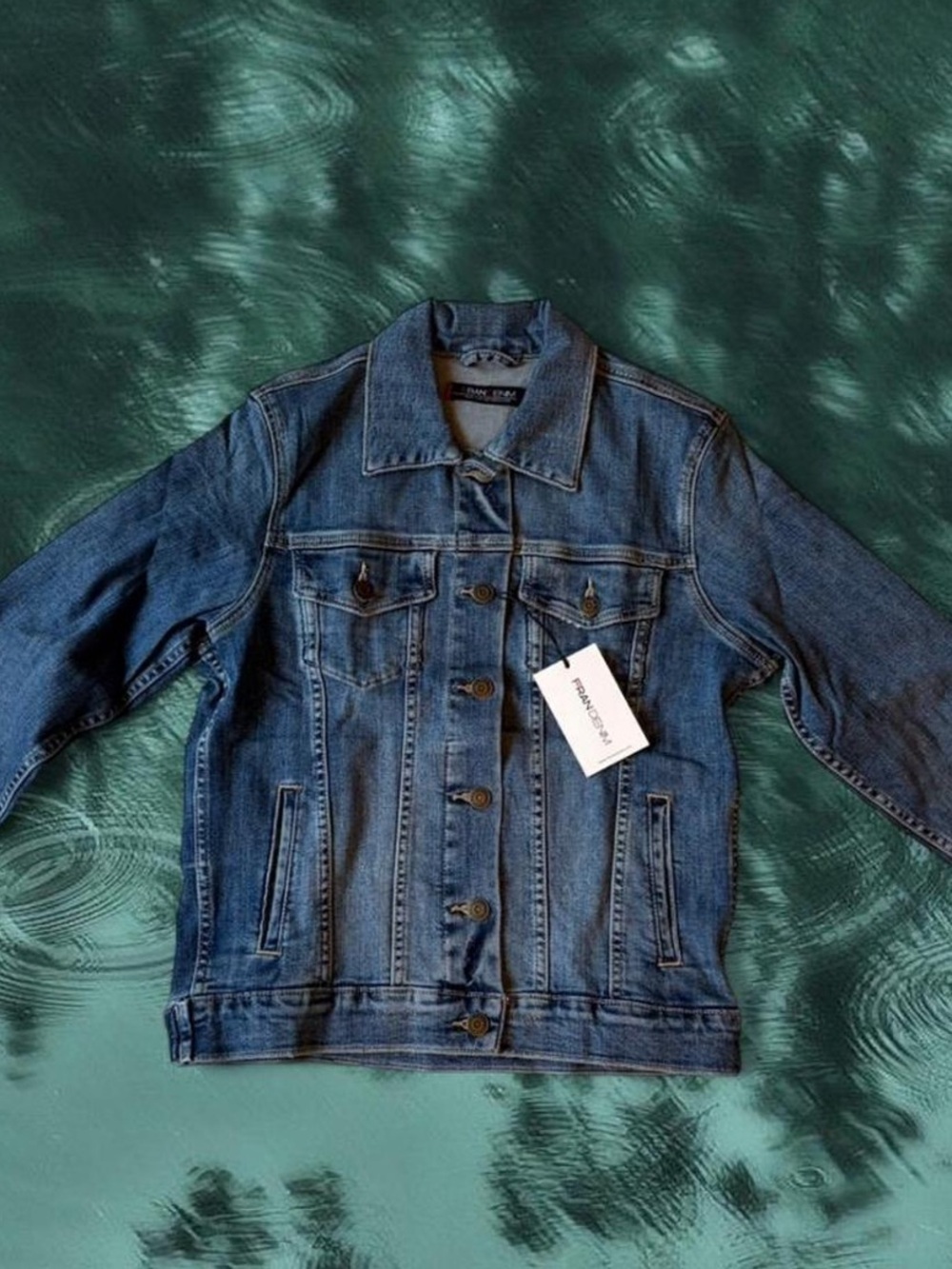 NWT Fran Denim "Halie" Athletic Fit denim Jacket Size S
